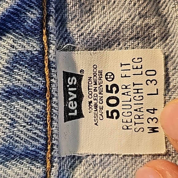 Levi's Strauss mens blue jeans 505 34/30. Work pants. - Picture 5 of 8